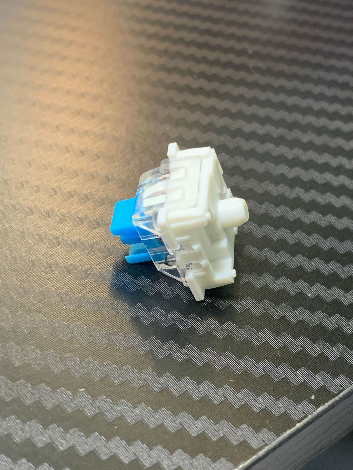 สวิตช์สีน้ำเงิน (ไม่มีพิน) - ไม่นำไฟฟ้า