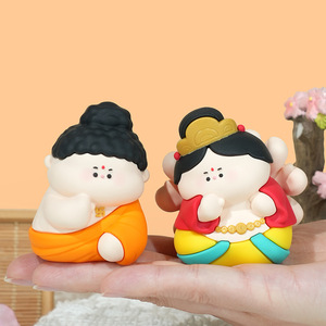 Statuette de Bouddha mignonne en résine, ornement de bureau, décoration artistique pour la maison, cadeau personnel - Product Image 4