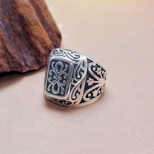 Edelstahl Herren Siegelring Vintage Arabisch Graviert Breiter Ring Anlaufgeschützt Hypoallergen für Muslimische Männer Alltag - Product Image 2
