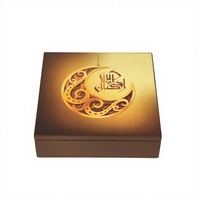 Boîte à chocolats en bois brillant avec plateau doré à neuf compartiments, charnière métallique et impression Eid Mubarak pour l'Aïd al-Fitr, emballage de luxe pour confiseries
