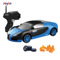 Véhicule jouet télécommandé RC Drift Car Sport Racing modèle de vitesse de dérive avec lumière LED et pneus de dérive pour enfants à l'échelle 1/24