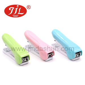 Chất Lượng Cao Trượt Nhựa Mới <span class=keywords><strong>24</strong></span> / <span class=keywords><strong>6</strong></span>, 26 / <span class=keywords><strong>6</strong></span>, 20 Tờ, Trọng Lượng Nhẹ Và Thuận Tiện <span class=keywords><strong>Stapler</strong></span> - Product Image 6