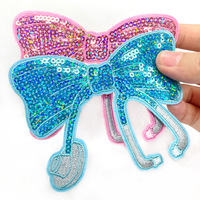 Vente en gros de 10cm d'infirmière stéthoscope thermocollant broderie paillettes nœud Patch pour filles/femmes Denim tissu PVC plastique pour chapeaux bandeaux