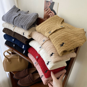 Cardigan rétro en tricot torsadé pour femme, col rond, taille unique, coupe ample, couleur unie, en polyester, pour l'automne, l'hiver et le début du printemps - Product Image 1