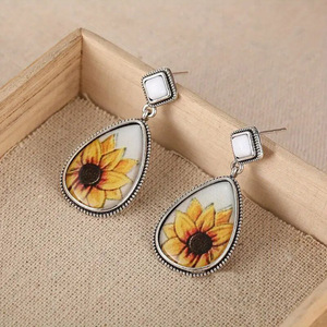Orecchini a Goccia con Girasoli per Donne, Stile Pastorale Fresco per Vacanze, Gioielli alla Moda - Product Image 5