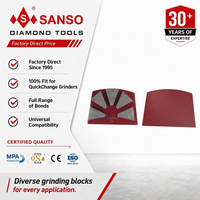 Disques abrasifs triangulaires Premium Lavina de 12 mm à haute dureté pour meuleuse de sol en béton OEM
