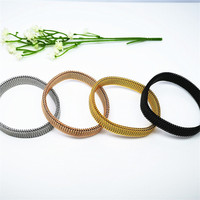 Vente en Gros Argent Or Rose Or Noir Hommes Femmes Bracelet En Acier Inoxydable Élastique À La Main Bracelet En Maille Extensible