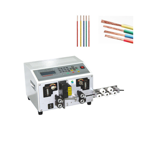 เครื่องตัดสายทองแดงขนาดเล็กยี่ห้อ Komax สำหรับสายดาต้า - Product Image 2