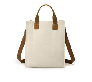 Sac en toile personnalisable de taille moyenne, en tissu écologique, avec impression par transfert thermique sur mesure pour un usage quotidien ou comme cadeau - Product Image 1