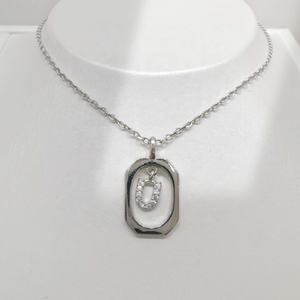 Precio al por mayor, collar sencillo de plata de ley 925, collar con colgante de letra grabada para mujer, chapado en oro, diseño de diseñador de moda. - Product Image 4