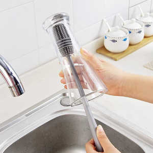 Palanca de Maniobra Larga 360 °   Cepillo de Esponja para Limpiar Botellas de Leche, Licuadoras y Cristalería, Herramienta de Limpieza Profunda que No Raya - Product Image 3