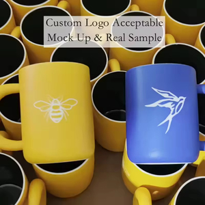 Taza de Cerámica Personalizada con Logotipo, Interior Esmaltado en Azul Mate, Amarillo, Blanco o Negro, para Té, Agua o Café, con Asa Grande - Product Image 5