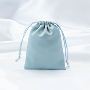 Promotional Eco-friendly Customized Design Large Capacity <b>Velvet</b> Jewelry Packaging Pouch Drawstring Lightweight Rectangle Shape - Product Image 3