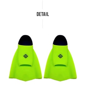 Aletas de natación de silicona Xinyixuan, antideslizantes, cómodas para buceo y deportes acuáticos. - Product Image 1
