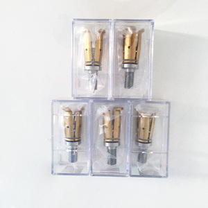 Pinza de sujeción BT40-45, BT30, BT40, BT50, con rosca externa, tipo garra de tracción, husillo de 45 grados, pinza de tracción de 4 pétalos BT40 - Product Image 3