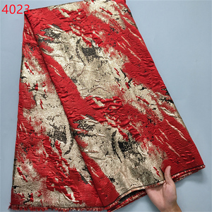 Tissu Jacquard <span class=keywords><strong>de</strong></span> haute qualité à bas prix, fabriqué en Chine, tissu brodé brillant pour <span class=keywords><strong>robe</strong></span> <span class=keywords><strong>de</strong></span> <span class=keywords><strong>mariée</strong></span> ou <span class=keywords><strong>de</strong></span> soirée pour femmes - Product Image 1