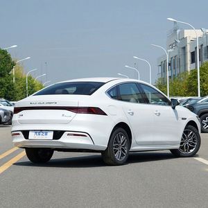 2024 Byd Qin Plus Dm-I Voiture hybride rechargeable à grande vitesse fabriquée en Chine Véhicule à énergie nouvelle Vitesse de 55km - Product Image 2