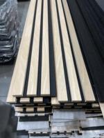Panneaux muraux acoustiques en MDF modernes de qualité standard chinoise à prix raisonnable avec une forte réduction du bruit pour salon et hôtel