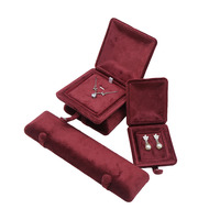 Boîte à bijoux décorative élégante et moderne de luxe, fermeture à pression, logo personnalisé imprimé, velours, perles carrées, diamants en cristal pour bagues