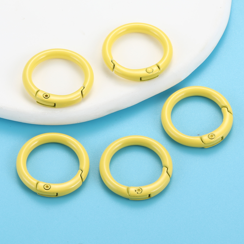 Yellow-V161-H