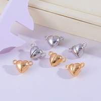 Fermoirs magnétiques en forme de coeur de petite taille à la mode