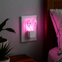 Lumière LED néon en forme de cœur pour la Saint-Valentin, effet visuel 3D romantique avec modes d'éclairage, intensité réglable, à brancher, pour une demande en mariage surprise