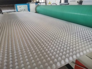 Planche de drainage <span class=keywords><strong>alvéolée</strong></span> en PEHD 20 mm x 10 mm <span class=keywords><strong>pour</strong></span> la construction de toits végétalisés - Product Image 5