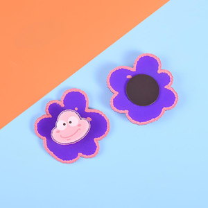 Aimants de réfrigérateur rotatifs en acrylique, étanches et réutilisables, au design moderne et mignon de dessins animés, avec motifs floraux amusants, décoratifs et personnalisables, vente en gros - Product Image 1