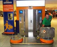 Machine d'emballage de bagages à prix abordable pour aéroport, machine à film étirable pour emballer les bagages