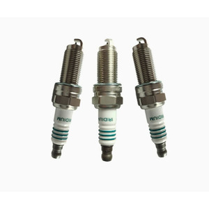 Bujía de Iridio para Chevrolet OEM <span class=keywords><strong>IXUH22</strong></span> - Product Image 2