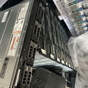 เซิร์ฟเวอร์ R730 R740/R740xd ปรับสภาพ/มือสอง พร้อมซีพียู Intel Xeon มีสินค้าในสต็อก เซิร์ฟเวอร์แบบแร็ค 2U - Product Image 1