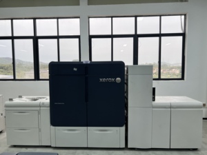 Prensa Digital a Color A3 Usada para Sistema Compatible con Iridesse, 2400x2400 DPI, 120 ppm, Impresión Comercial, Imprime/Copia/Escanea - Product Image 2