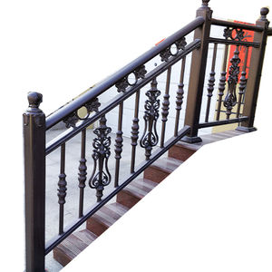 Clôture en <span class=keywords><strong>aluminium</strong></span> haute résistance au design moderne, <span class=keywords><strong>palissade</strong></span> décorative en métal à <span class=keywords><strong>prix</strong></span> d'usine pour garde-corps et villas extérieures - Product Image 1