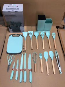 Juego de 19 utensilios de cocina de silicona con mango de madera, antiadherentes, con cuchillo y tabla de cortar. - Product Image 5