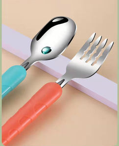 Vente en gros de fourchettes et cuillères pour enfants de qualité alimentaire Syh356, ensemble de couverts pour enfants, acier inoxydable, bébé, enfant - Product Image 6