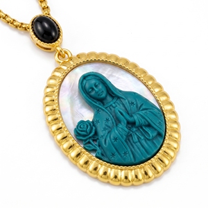 Pendentif <span class=keywords><strong>Camée</strong></span> Vierge Marie de Guadalupe en laiton plaqué or 18 carats, sculpté à la main, avec relief turquoise et coquille de nacre, bijou catholique, cadeau - Product Image 1