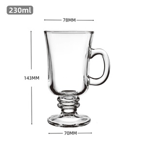 <span class=keywords><strong>Tazza</strong></span> da Caffè Irlandese in Vetro Senza Piombo da 230ml, Design Europeo, con Manico <span class=keywords><strong>e</strong></span> Piedino, per Latte, Caffè Freddo, Tisane, Uso Ristorante <span class=keywords><strong>e</strong></span> Casa - Product Image 3