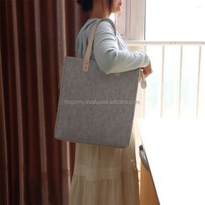 Custom Classic Design Felt Tote <b>Bag</b> with Zipper Book PU Handle Daily Use Shoulder Strap Unisex Direct Manufacturer Wholesale - Product Image 1