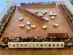 Jeu de tuiles de mahjong américain personnalisé en acrylique gravé rouge et bleu, tapis de jeu de mahjong sur mesure, jeu de table, divertissement et jeux d'argent - Product Image 4