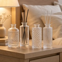 Ensemble de 4 flacons diffuseurs de parfum en verre transparent de luxe, vides et rechargeables, avec bâtonnets diffuseurs, pour huiles d'aromathérapie et décoration intérieure