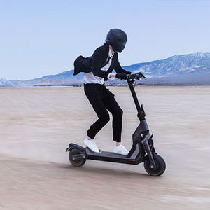 Trottinette Électrique à Deux Roues 60V, <span class=keywords><strong>SuperScooter</strong></span> GT2 Ninebot, Portée de 90 km, Vitesse de 70 km/h - Product Image 3
