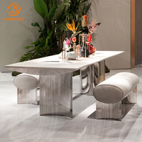 Meubles de salle à manger modernes, table à manger en marbre argenté en acier inoxydable, designs de table à manger personnalisés, table à manger en ardoise blanche