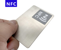 Kartu Bisnis NFC metalik perak kualitas tinggi 213 215 216 kartu kontrol akses dapat ditulis ulang Model ISO 125kHz antarmuka RFID
