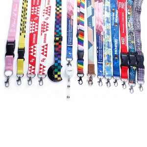 Venta al por mayor sublimación impresa cerveza personalizado impreso cordón abrebotellas cordón con abrebotellas - Product Image 1