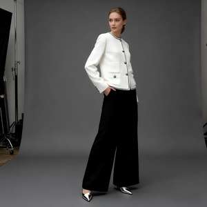 Giacca in Vera Pelle Bianca da Donna con Dettagli in Stile Tweed e Bordature - Elegante <span class=keywords><strong>Cappotto</strong></span> in Pelle con Bottoni Decorativi per il Pendolarismo - Product Image 6