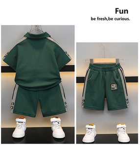 Ensemble Polo d'été pour Garçons : Chemise à Manches Courtes Rayée Verte & Short – Tenue Décontractée Deux Pièces Respirante pour Enfants et Tout-Petits - Product Image 2
