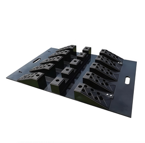 <span class=keywords><strong>Puente</strong></span> <span class=keywords><strong>de</strong></span> Protección para Mangueras Contra Incendios <span class=keywords><strong>de</strong></span> Goma <span class=keywords><strong>de</strong></span> Alta Resistencia |   Capacidad <span class=keywords><strong>de</strong></span> Carga <span class=keywords><strong>de</strong></span> 20 Toneladas, Compatible con Mangueras <span class=keywords><strong>de</strong></span> 65/80 mm - Product Image 2