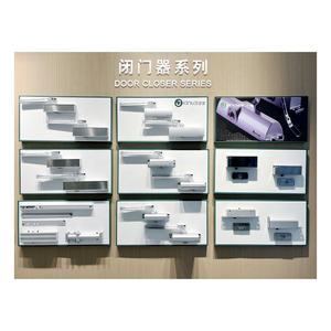 Cierre de puerta oculto estético para puertas con clasificación de incendios de salida de emergencia - Product Image 6