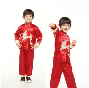 ชุดยูนิฟอร์ม<span class=keywords><strong>กังฟู</strong></span>จีนแบบดั้งเดิมขายส่ง ชุดเสื้อแจ็คเก็ตปักลายมังกรผ้าซาตินพร้อมกางเกงสำหรับเด็กสำหรับการแสดงในเทศกาล - Product Image 4