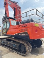 Excavadora Doosan DX340 2023 de Segunda Mano de Alta Calidad, 33200 kg de Peso Operativo, 400 Horas, Bajo Kilometraje, Motor, Caja de Cambios, Bomba, Rodamientos